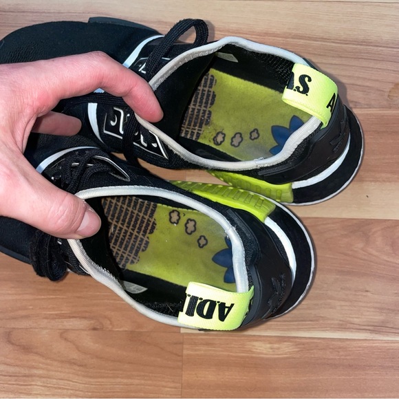 Adidas Over $600 value Bundle of 4 Pairs Of Athletic Sneakers NMD R1/EQ21 Size12 - Picture 12 of 17